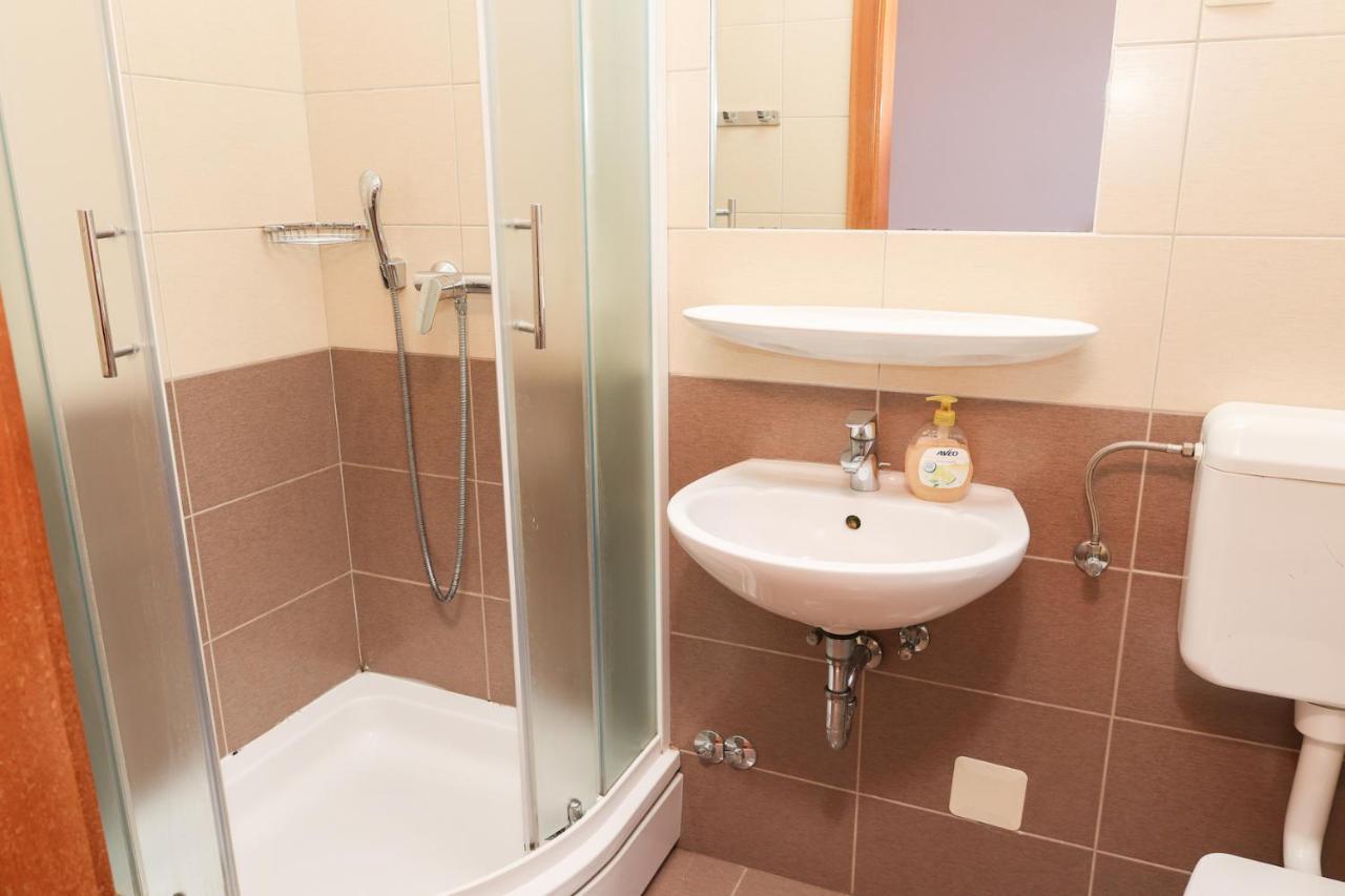 Hi Hostel Задар Екстериор снимка